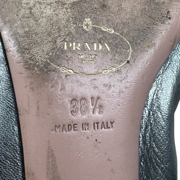 Prada Women’s Rhinestone Silver Metallic Ballet Flats Size 38.5 US 8.5 - Picture 12 of 13